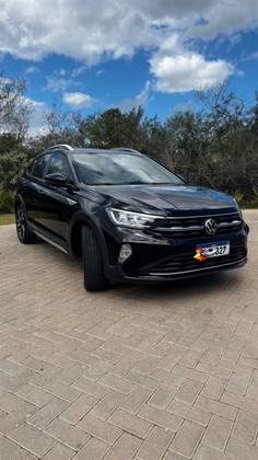 VOLKSWAGEN NIVUS 1.0 200 TSI TOTAL FLEX HIGHLINE AUTOMÁTICO